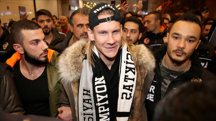 Domagoj Vida stigao u Istanbul, sutra će i zvanično postati fudbaler Bešiktaša