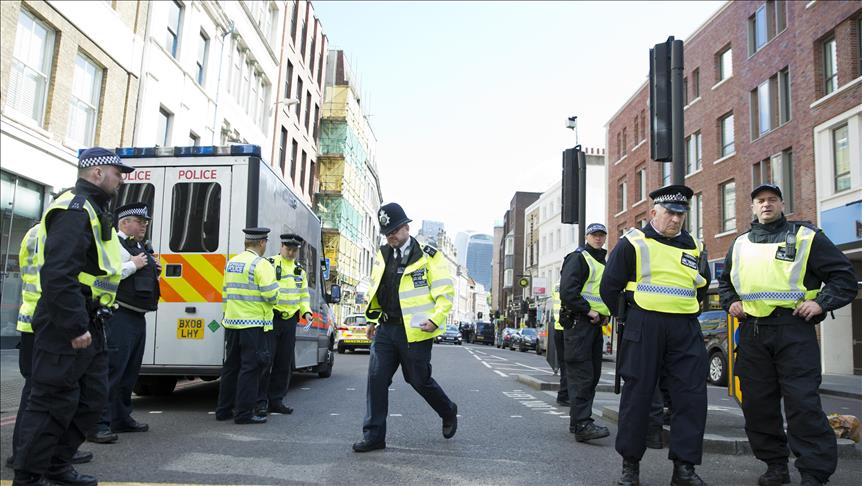 UK police arrest 6 in neo-Nazi terror group probe