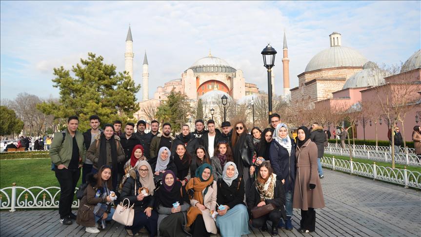 Young Turks living abroad discover their heritage