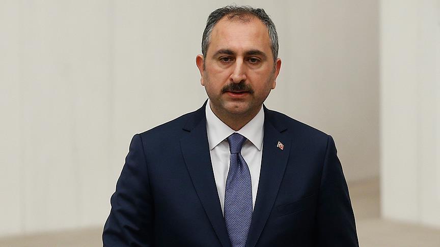 Turkish minister criticizes US verdict in banker case
