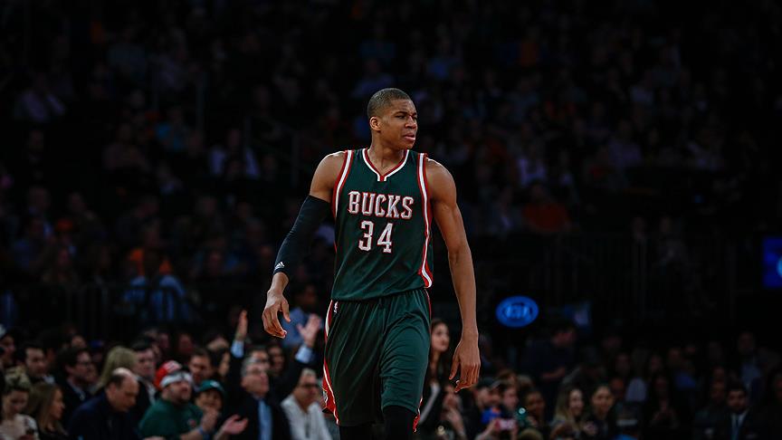 Antetokounmpo, LeBron James'i geride bıraktı