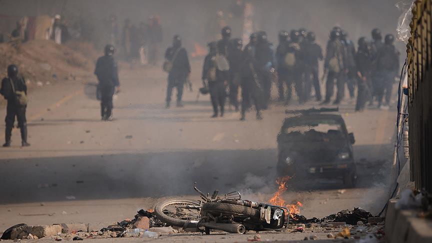 6 قتلى بينهم 4 من الشرطة في تفجير انتحاري جنوب غربي باكستان