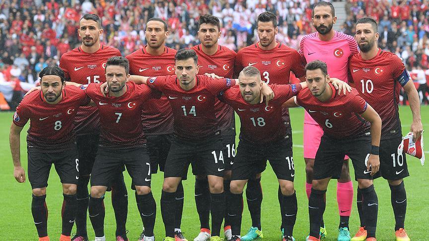 Сборные РФ и Турции по футболу встретятся в июне 