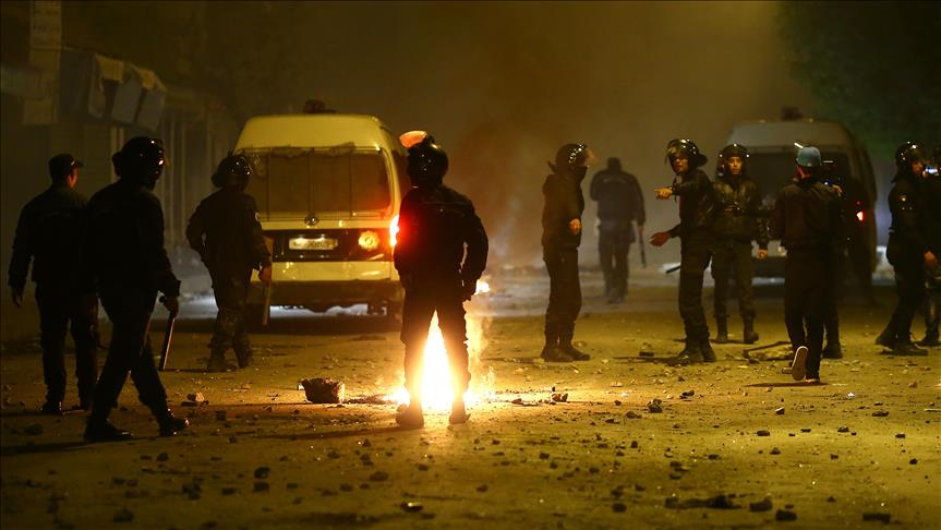 Tunisie: nouvelles manifestations nocturnes contre la hausse des prix  