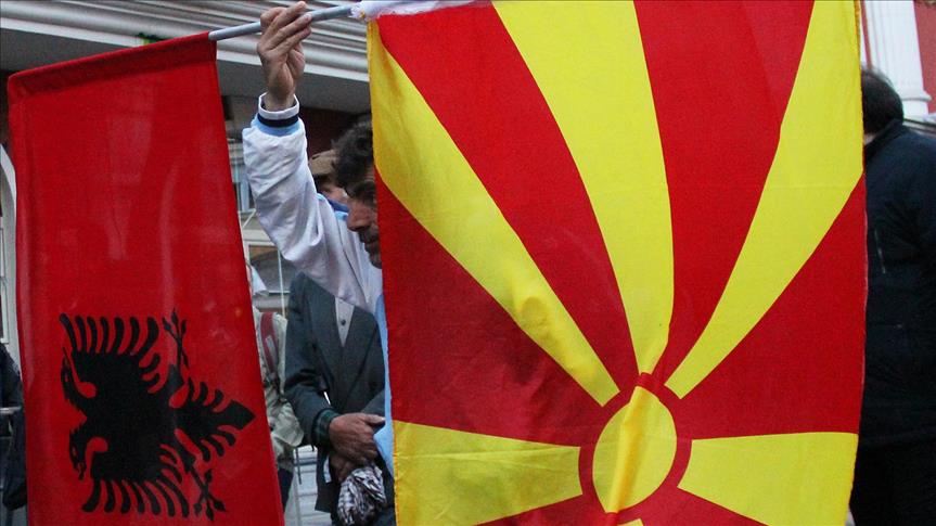 Odlukom Skupštine Makedonije i albanski jezik postao službeni