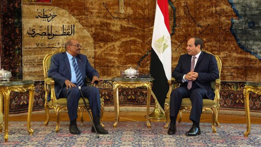 السودان ومصر.. دائرة من التوترات مركزها مثلث حلايب (إطار)
