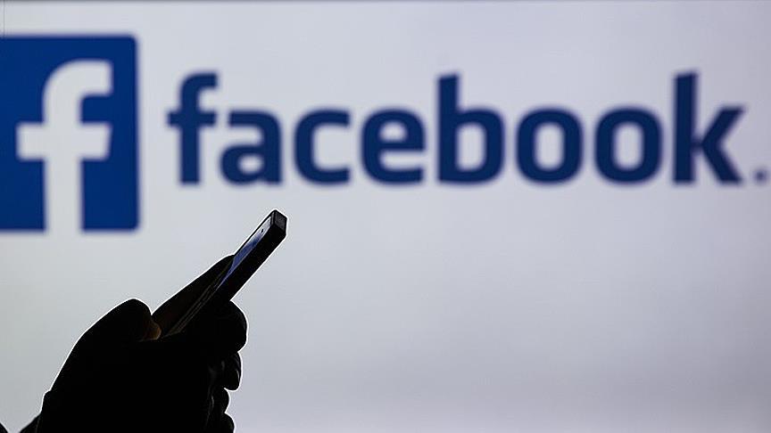 Facebook closing pro-Palestine pages, newspaper reports