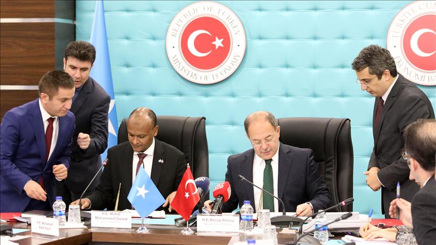 Turkey, Somalia sign economic partnership pact