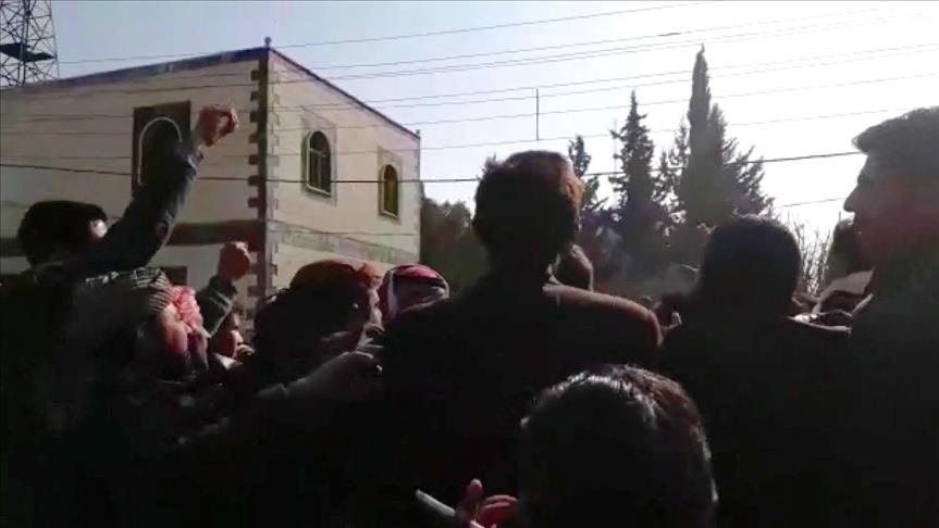 Syria: Manbij civilians protest PKK/PYD killings