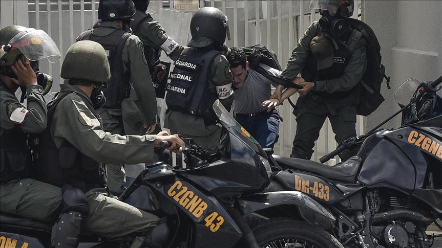Food riots in Venezuela leave four dead, 16 wounded