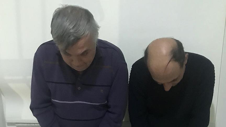 'Sinyal kesici' ile hırsızlık yapan zanlılar suçüstü yakalandı