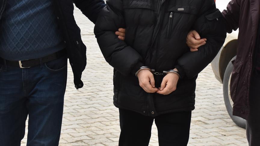 Balıkesir'de astsubay kıdemli çavuş FETÖ'den gözaltına alındı