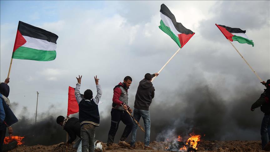 For 7th Friday in row, Gazans clash with Israeli troops