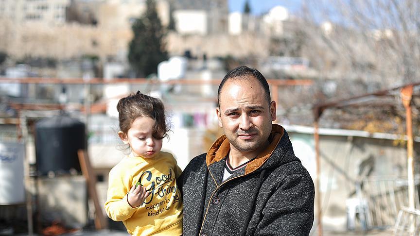 Filistinliler ata yadigârı evlerinden çıkarılmakla tehdit ediliyor