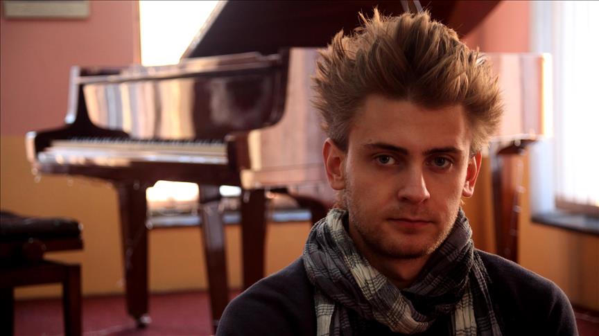 Mladi i uspješni pijanista Adem Mehmedović: Muzika je nevidljivi lijek za dušu
