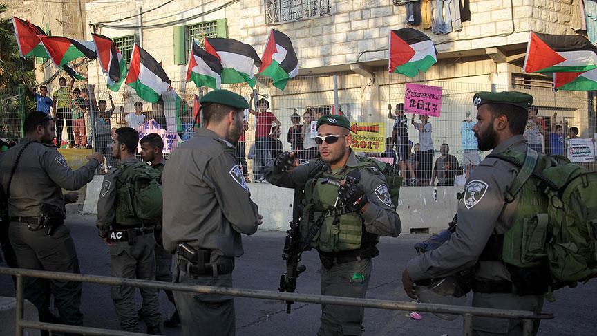 Filistinliler, ABD Başkan Yardımcısı Pence'in ziyaretini protesto etti