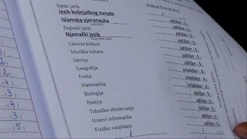 Zvornik:Djeca bošnjačke nacionalnosti bojkotuju nastavu,traže upisivanje bosanskog jezika u knjižice