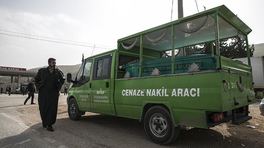 PYD/PKK'nın roketli saldırısında ölen Suriyelinin cenazesi İdlib'e gönderildi