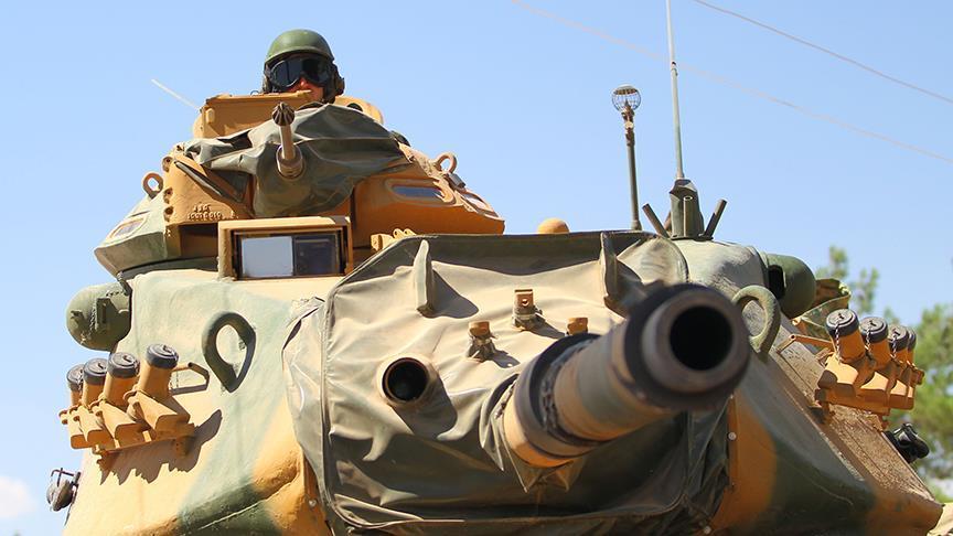 المدفعية التركية تقصف مواقع " ب ي د/ بي كا كا" العسكرية بمنطقة عفرين       