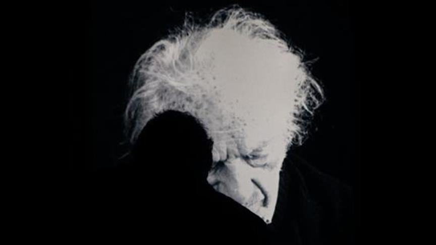 Čile: U 103. godini preminuo začetnik antipoezije Nicanor Parra