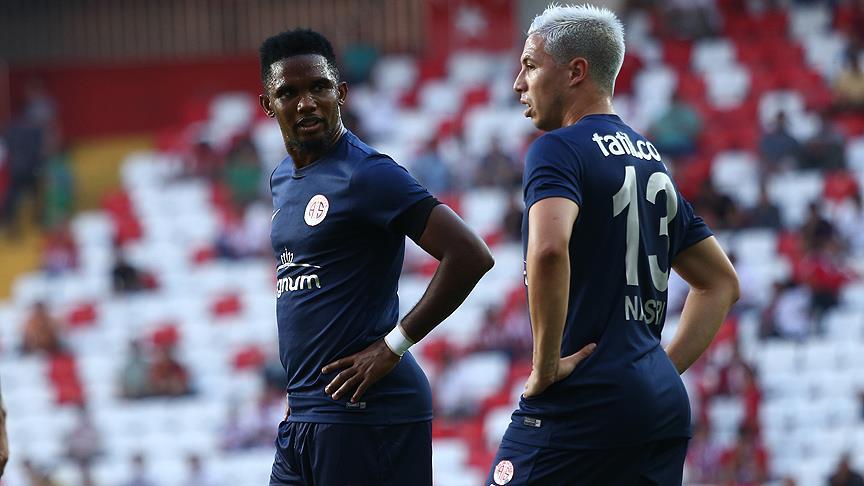 Nasri'yle yollar ayrılıyor, Eto'o ile görüşmeler sürüyor