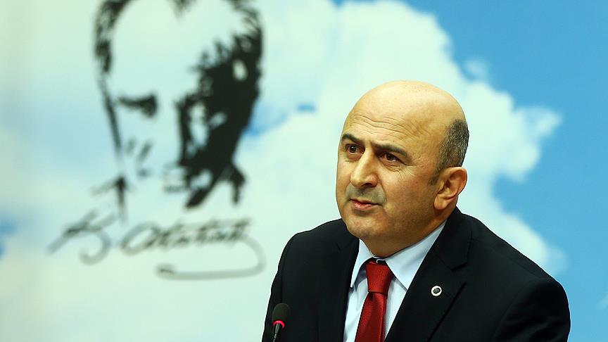 Eski YARSAV Başkanı Eminağaoğlu CHP'de genel başkanlığa aday