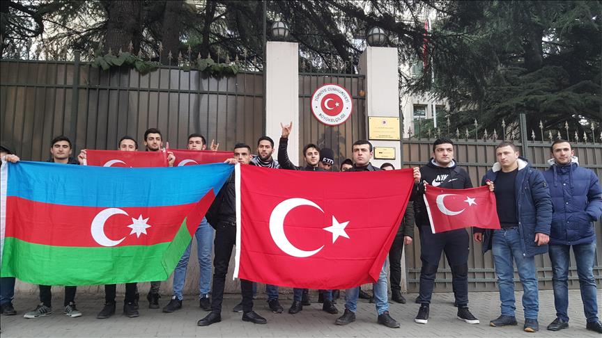 Азербайджанцы в Грузии поддержали Турцию