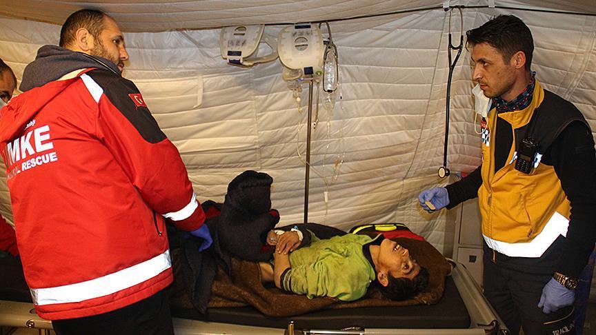 Турецкие военные спасли женщину-инвалида в Африне 