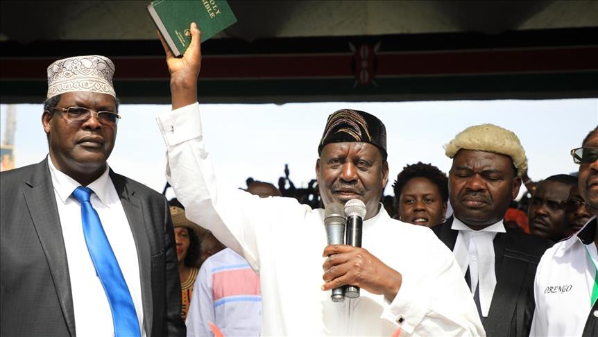Líder de la oposición toma juramento como presidente en Kenia