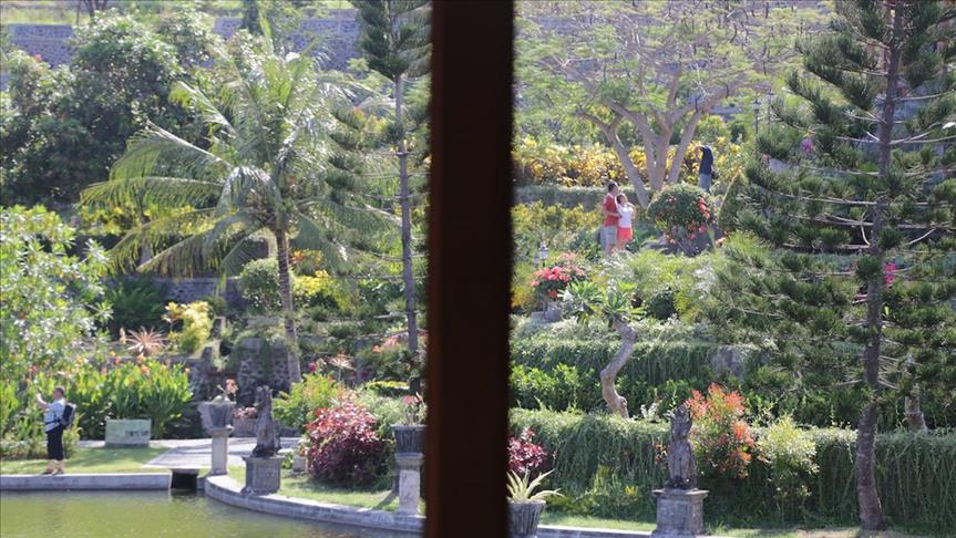 Jumlah turis ke Bali turun akıbat erupsi Gunung Agung