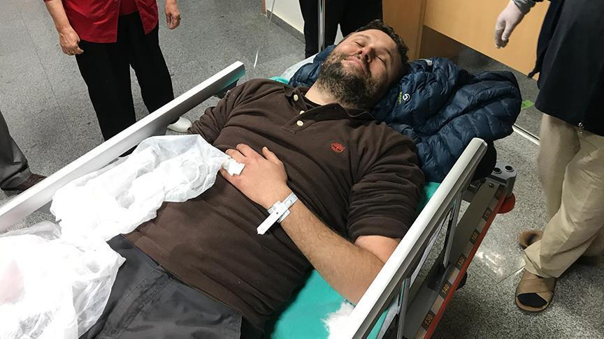 إصابة مراسل الأناضول أثناء تغطية "غصن الزيتون" في عفرين