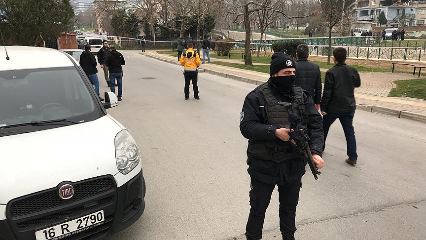 Bursa'da çevik kuvvet yakınlarında patlama: 1 polis hafif yaralandı