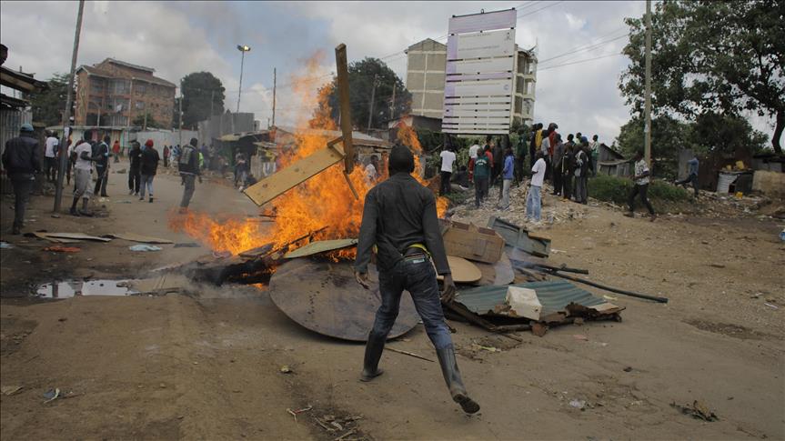 Kenia: fuertes enfrentamientos entre Policía y opositores al Gobierno