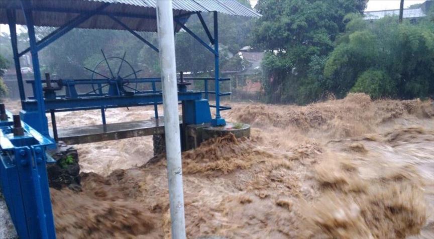Bendungan Katulampa siaga 1
