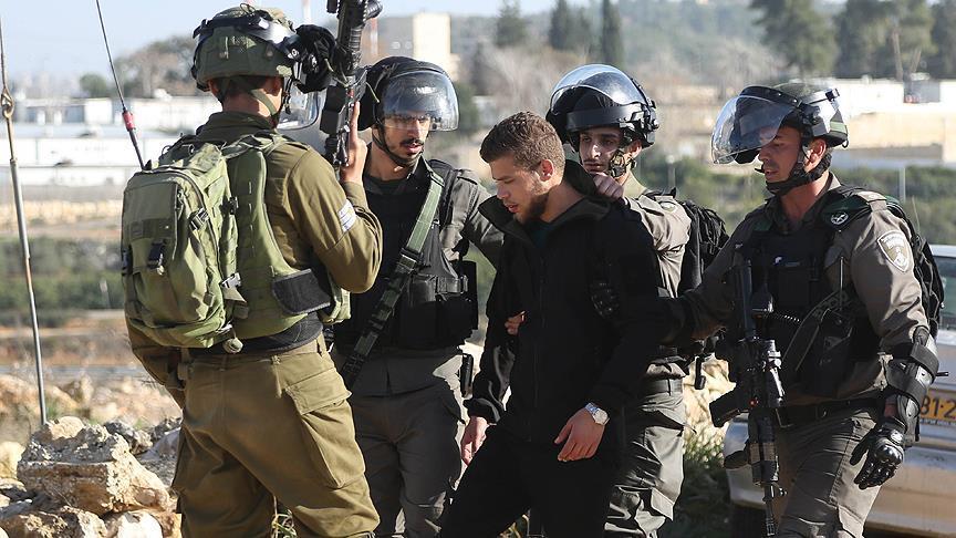 Israel detains 21 Palestinians in West Bank raids