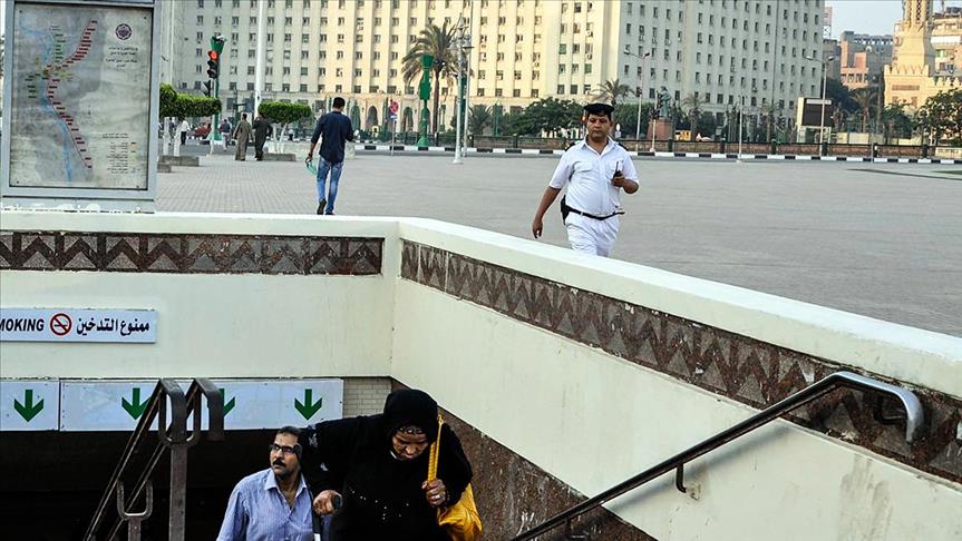 Egypt showcases ancient artifacts on the metro