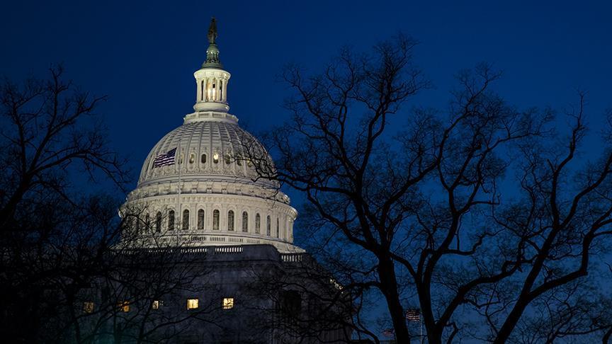 US govt shuts down after rogue lawmaker filibusters