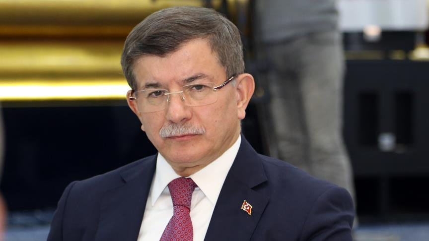 Eski Başbakan Davutoğlu: Kararlılıkla bu mücadele sürecektir