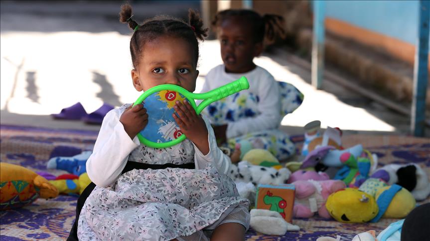 Ethiopia: AIDS orphans live, grow in uncertain future 