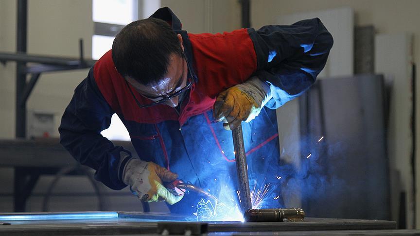 Fabrika gibi cezaevinde 14 iş kolunda üretim