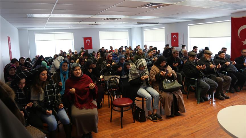 Turks in Canada pray for military success in Syria