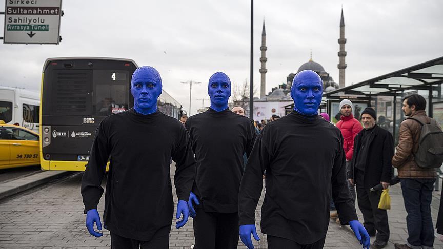 'Blue Man Group' draws attention in Istanbul 