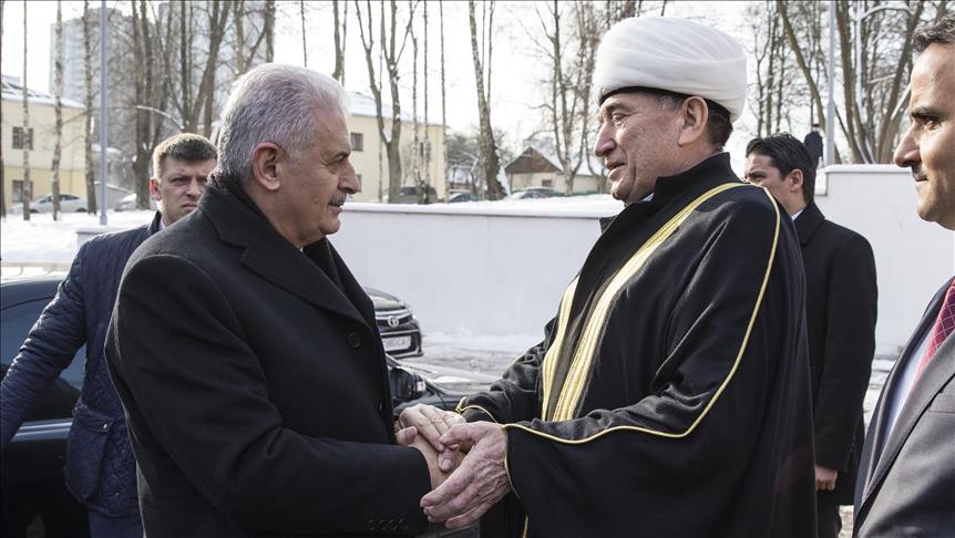 Biélorussie: Yildirim visite la mosquée de Minsk