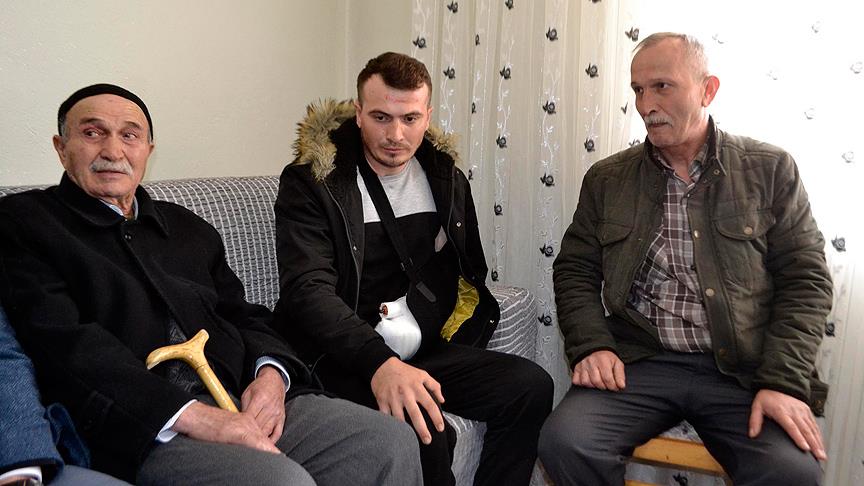 Zeytin Dalı Harekatı'nda yaralanan Uzman Çavuş Yalçın: Ellerim iyileşsin geri döneceğim