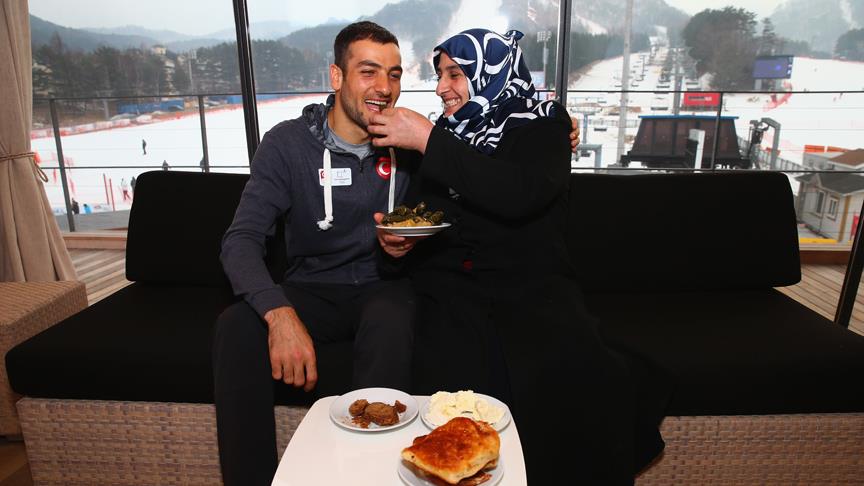 Ağrı'dan Güney Kore'ye anne desteği