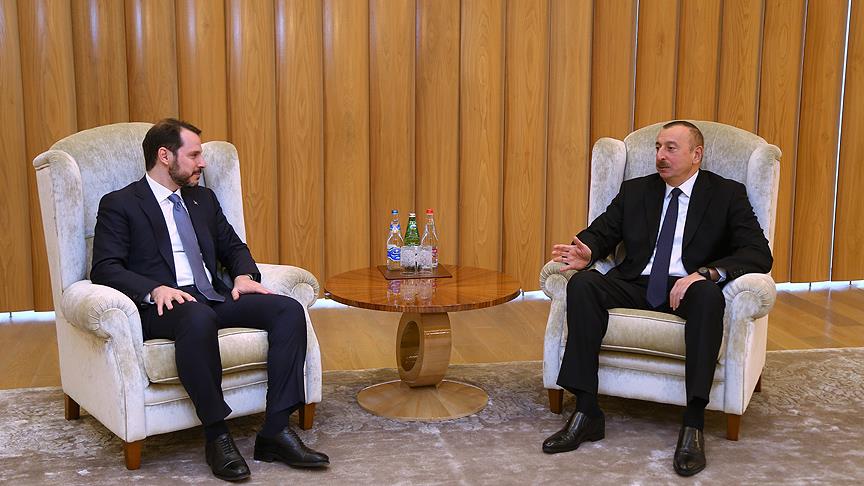 Enerji ve Tabii Kaynaklar Bakanı Albayrak, Aliyev'le görüştü