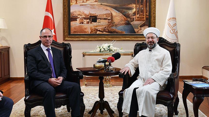 Erbaş, Filistin'in Ankara Büyükelçisi Mustafa ile görüştü