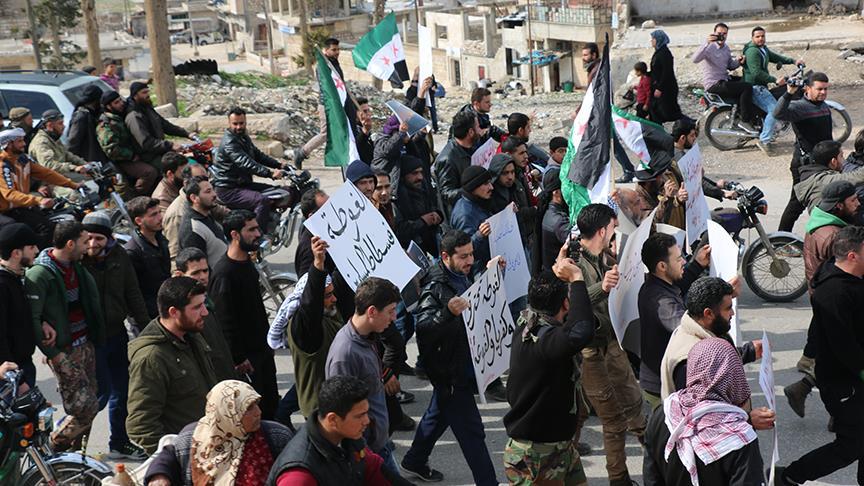 İdlib'de Doğu Guta kuşatması protesto edildi
