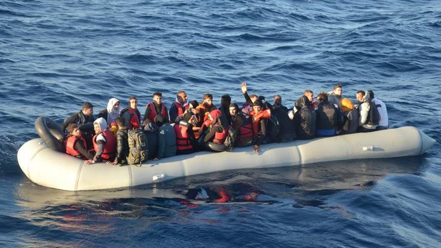 نجات 29 مهاجر غیرقانونی توسط گارد ساحلی ترکیه در دریای اژه