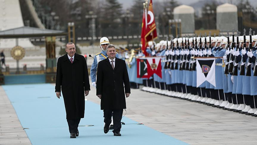 Cumhurbaşkanı Erdoğan, İvanov’u resmi törenle karşıladı